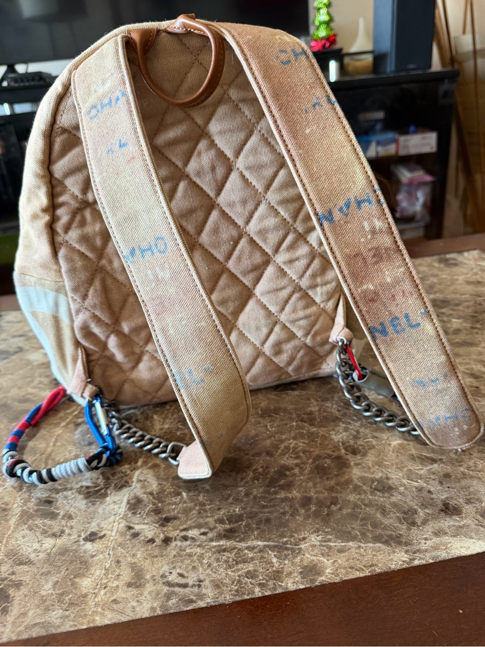 Quilted Canvas Women's Backpack — Tan